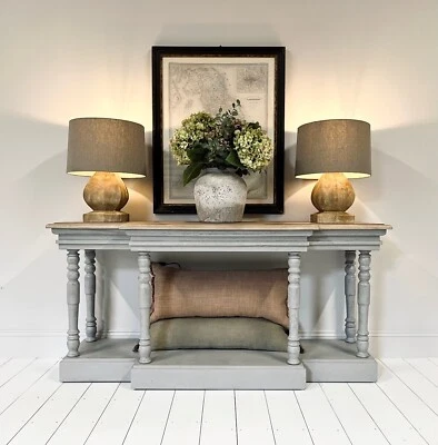 Aldeburgh Breakfront Console Table - Image 1 of 4