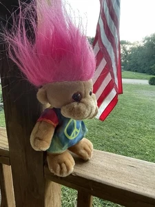 Vintage Nanco Peace Troll 1998 2YK 12” Pink Hair Tie-Dye Shirt Plush W/Tag - Picture 1 of 8