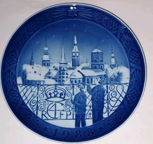 Piatto Royal Copenhagen 1988 vigilia di Natale a Copenaghen Sven Vestergaard - Foto 1 di 2