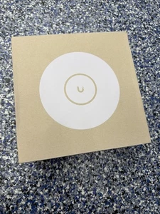 (ONE ) Brand New Factory Sealed Ubiquiti UniFi WiFi 6 Pro Access Point U6-Pro-US - Picture 1 of 4