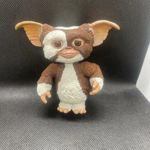 2003 NECA REEL TOYS GREMLINS GIZMO 4" ACTION FIGURE - Picture 1 of 8
