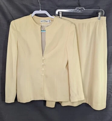 Conjunto de Traje de Lana Diane Von Furstenberg De Colección Años 80 Falda Color Crema Bolsillos Botones Foto 1 de 4