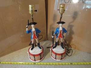 Vintage Revolutionary War, Continental Army Soldier ceramic table lamp set. - Picture 1 of 8