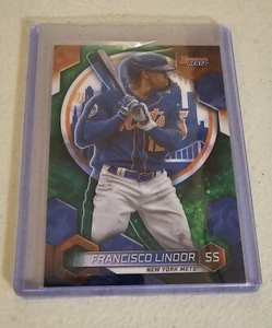 Mini refractores de diamante verde Bowman's Best 2023 #32 Francisco Lindor 93/99 - Imagen 1 de 2