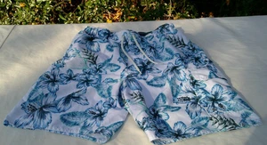 Croft & Barrow Men’s Swim Trunks – Size Small – Blue Floral – Mesh Lined – Nice! - Picture 1 of 7