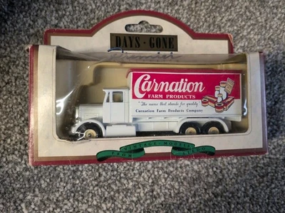 LLEDO DAYS GONE CLASSIC 1937 SCAMMELL 6 WHEELER 'CARNATION' REF 44012 - Image 1 of 2