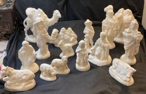 Vintage Atlantic Mold lot of 15 Nativity White Glazed Christmas Scene - Picture 1 of 12