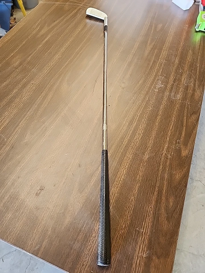 Northwestern 2-Way Chipper  /  RH  /  Steel ~36"  Shaft / Good Vintage Grip  - Image 1 of 4