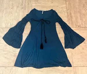 Bella D Size Medium Women’s Blue Knee Length Bell Sleeved Dress w/Tassel Ties - Picture 1 of 5