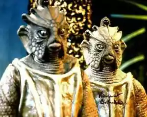 Doctor Who Autograph: VINCENT BRIMBLE (Warriors of the Deep) Signed Photo - Picture 1 of 1