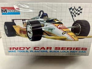 VTG SEALED 1/24 MONOGRAM INDY CAR SERIES MAC TOOLS PLANTERS BUICK LOLA INDY CAR - Bild 1 von 3