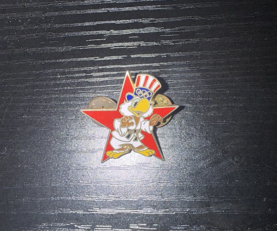 Sam The Eagle 1984 Juegos Olímpicos de Los Ángeles Judo Foto 1 de 2