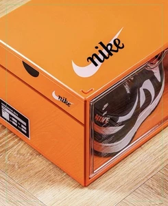 NIKE orange Kunststoff Schuhkarton einteilig offiziell von Nike solange der Vorrat reicht - Bild 1 von 10