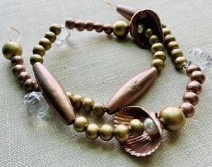 Handmade Rose Gold Seashell Beaded Accent Garland 26 inches Hand Painted - Picture 1 of 5