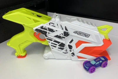 Nerf Nitro Aero Fury Ramp Rage Blaster Stunt Car W/ Transformer Nitro Car Foto 1 de 4