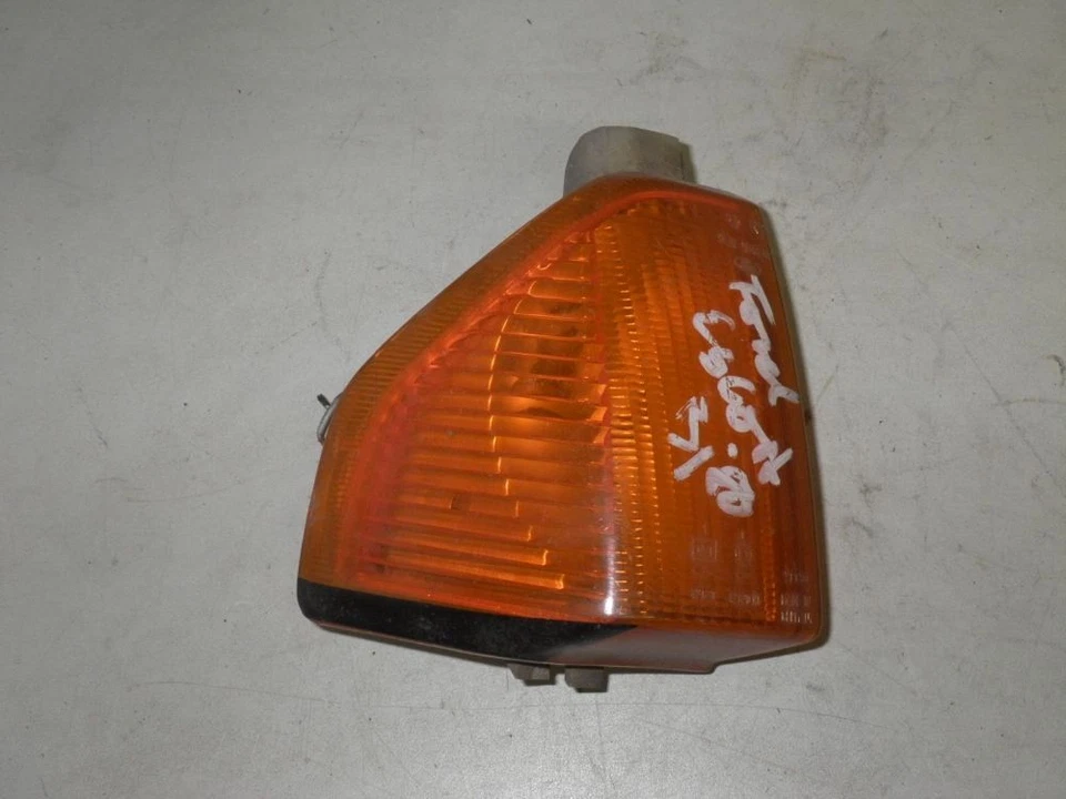 Lampeggiante v.r. completo 81AG13368AA FORD ESCORT III GAA WA / ORION AFD - Immagine 1 di 1