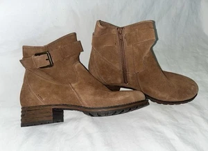 CLARK: Suede Leather Zip Up Booties Boots Cushion Insoles: Women’s 9M Dark Tan - Picture 1 of 5