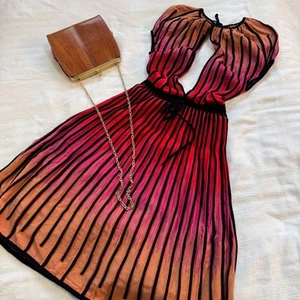 Vestido Hecho en Italia Missoni Algodón Tejido Sin Mangas Gradiente Rosa Negro Talla 38 Y - Imagen 1 de 10