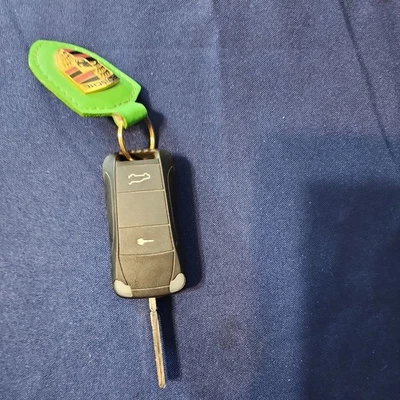  OEM PORSCHE FLIP KEY LESS ENTRY REMOTE FOB KR55WK45032 - Image 1 of 4