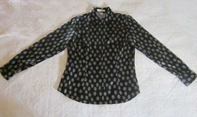 Camisa Coldwater Creek para mujer talla XS negra marrón lunares sin hierro con botones Foto 1 de 4