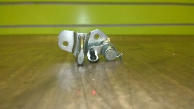 10-16 HYUNDAI GENESIS CUPÉ 3.8 EN ASIENTO TRASERO PESTILLO CATCH STRIKER 1645-60 Foto 1 de 3