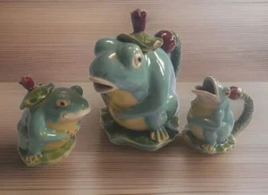 Vintage BELLA CASA BY GANZ Acapella Frogs Ceramic Tea Pot Creamer Sugar Bowl Set - Picture 1 of 12