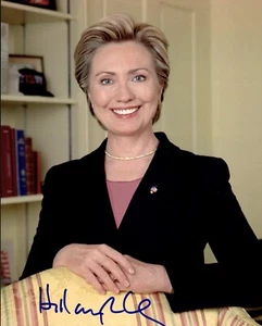 Foto firmada por Hillary Rodham Clinton - Imagen 1 de 1