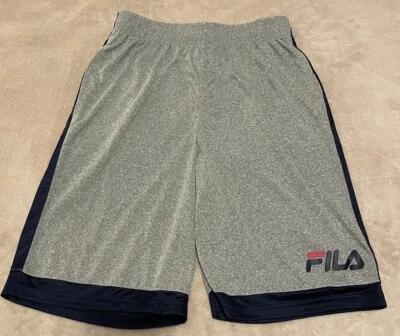 EUC мальчиков FILA Athletic шорты молодежи XL 18/20 серый с темно-синий боковая полоса и логотип - Изображение 1 из 4