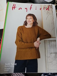 HAYFIELD SOFT TWIST DOUBLE KNITTING PATTERN 10330 Jumper - Picture 1 of 1