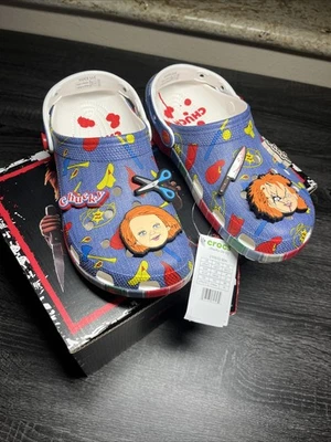 Zuecos Crocs Chucky clásicos sin cordones para hombre talla 9 sandalias multi azul Halloween Foto 1 de 4