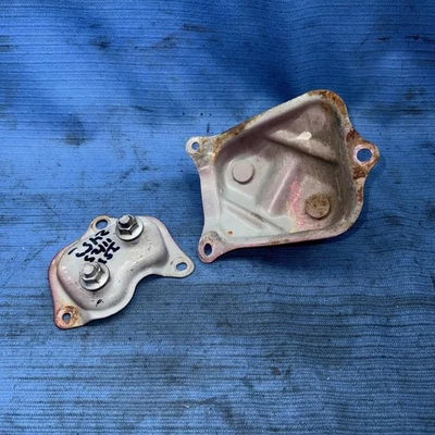 01-05 Juego de soportes de montaje de viga de parachoques de impacto barra de choque trasera Lexus IS300 FABRICANTE DE EQUIPOS ORIGINALES Foto 1 de 4