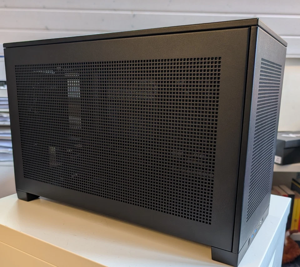 Sharkoon REBEL C20 ITX, Tower-Gehäuse, schwarz - Bild 1 von 4