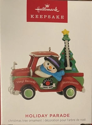 Adorno Holiday Parade 2023 Hallmark Series #5 Foto 1 de 2