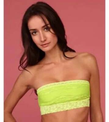 Sujetador bandeau de encaje amarillo verde neón Free People, S/P Foto 1 de 2