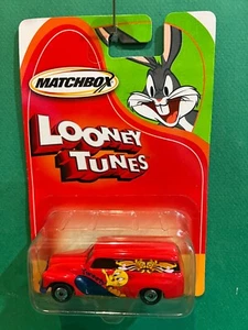 Matchbox Looney Tunes Tweety Bird Delivery Truck 1/64 Diecast MOC BX16 - Picture 1 of 1