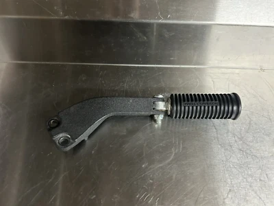 2006-2017 Harley Davidson Dyna MODELS Fat Bob FXDF Right Rear Passenger Foot Peg - Image 1 of 4