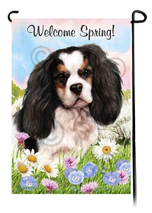 Bandera Welcome Spring Garden - Tri Cavalier King Charles Spaniel - Imagen 1 de 1
