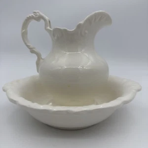 Vintage Krug und Waschbecken/Schale kleine Größe 7" weiß geprägtes Design - Bild 1 von 18