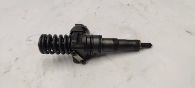 Volkswagen PASSAT B6 2008 Diesel fuel injector 036130073AG 77kW ULA33300 — 第 1/4 张图片