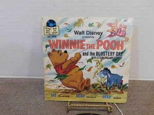 Walt Disney Disneyland Record And Book Winnie The Pooh 33 RPM - Picture 1 of 5