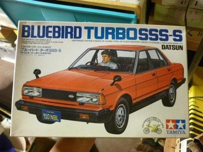 Kit modellino berlina Tamiya 1/24 Datsun Bluebird TURBOSS-S mai aperto - Immagine 1 di 3
