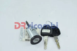 LUCCHETTO ACCENSIONE AVVIAMENTO OPEL ASTRA CORSA KADETT TIGRA - OPEL 90167295 - Picture 1 of 3