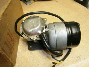 Camiones Studebaker 653277 Motor limpiaparabrisas 6V 1949-53 2 velocidades Nuevo de Lote Antiguo - Imagen 1 de 6