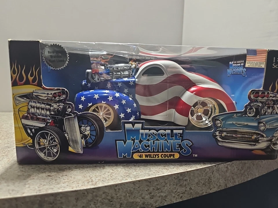 Vntg '01 Muscle Machines 1941 Willys Coupe Stars And Stripes 1:18 Die-Cast Car  - Image 1 of 4