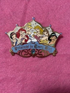 Prendedor Princesa en cada niña Disney 2003 - Imagen 1 de 2