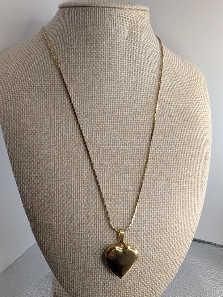 Ожерелье кулон женское золотистое с надутым сердцем медальон цепочка 24 дюйма - Изображение 1 из 2