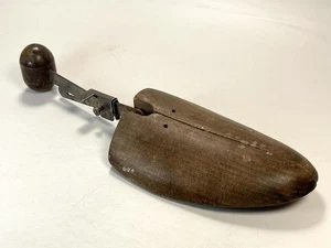 Vintage antiker Schuhspanner Streuer Holz Markenlos - Bild 1 von 8