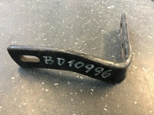 Aufhängung Stossstange vorne links Jaguar Mk2, BD10996 - Bild 1 von 4