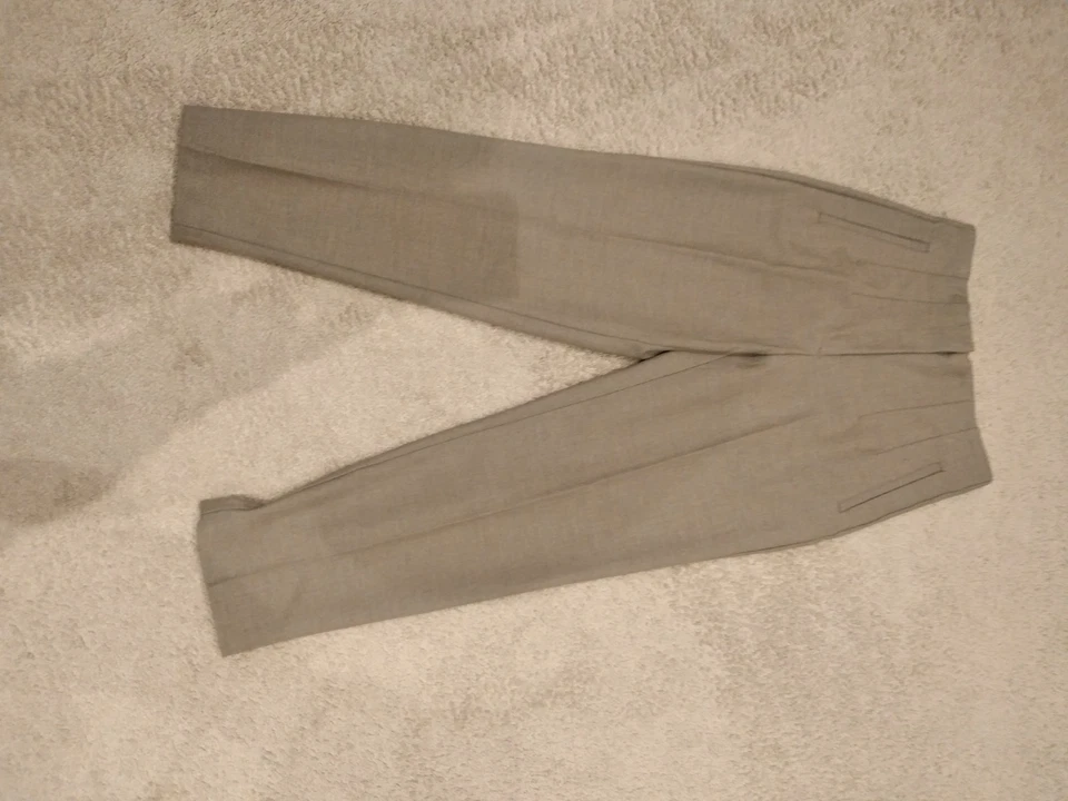 Zara  Damenhose Taupe dt. Gr M, NP 29,-- - Bild 1 von 4