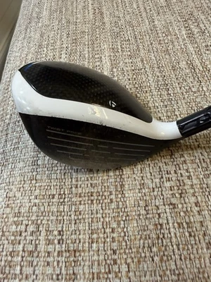 Taylor Made Three And Five Fairway Woods used in good condition   - Image 1 of 4